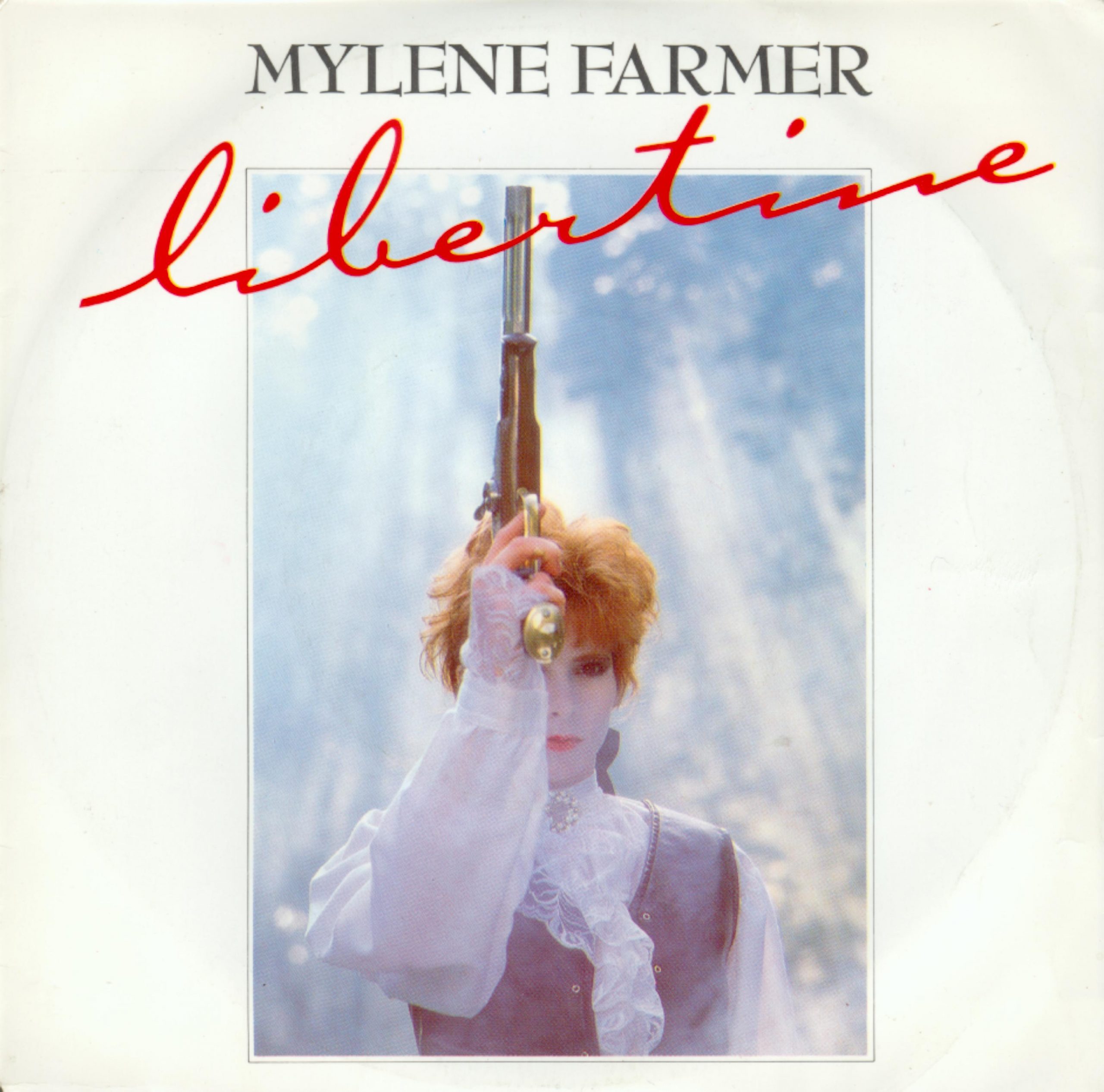 Mylène FARMER occupe les quatre premières places du Top Singles